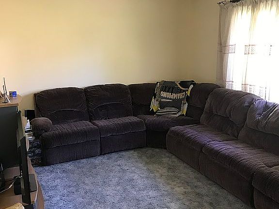 2nd image of 146 Garden Dr