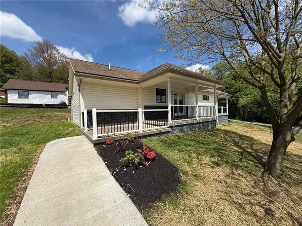 3924 Stewart Ave, New Castle, PA 16101