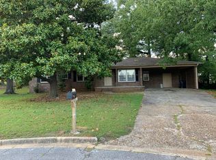 2809 15th Ave, Northport, AL 35476