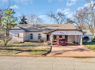 602 N Walnut St, Pauls Valley, OK 73075