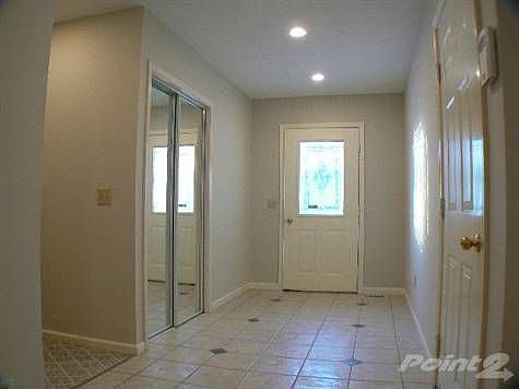 5th image of 2031 Sagamore Dr