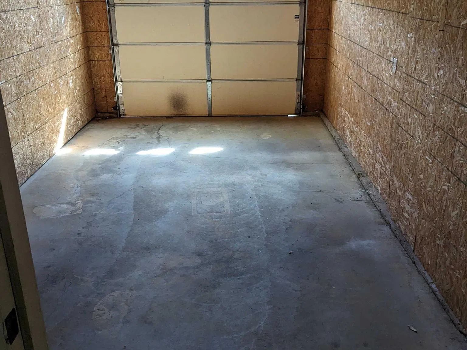 3 bed, 2.5 bath, 1200 sqft, $1,000 — Photo 3