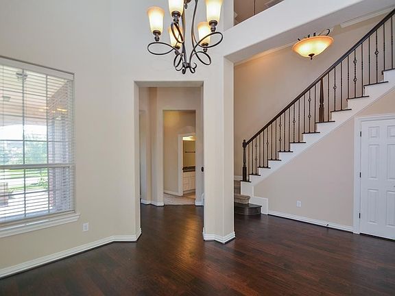 2nd image of 5310 Humboldt Park Ln