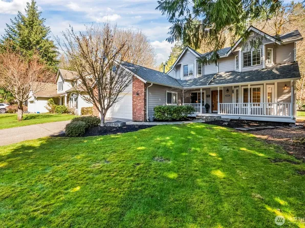 2016 Golden Maples Court NW, Olympia, WA 98502