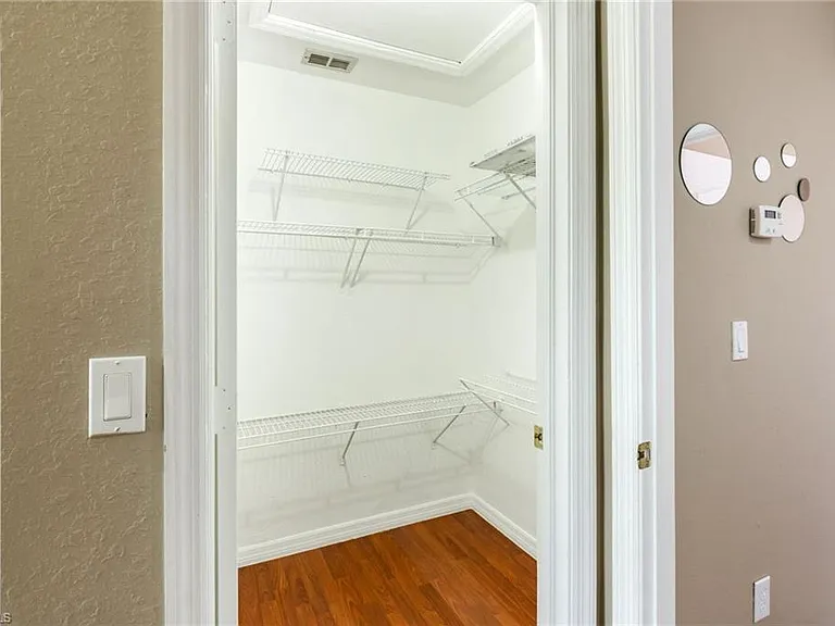 8599 Athena Ct — Photo 17