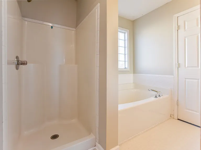 3886 Stella Dr — Photo 18