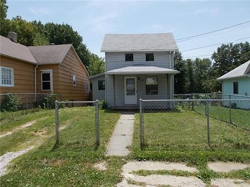 1st image of 703 W South Ave