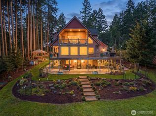 12511 Cole Point Drive, Anderson Island, WA