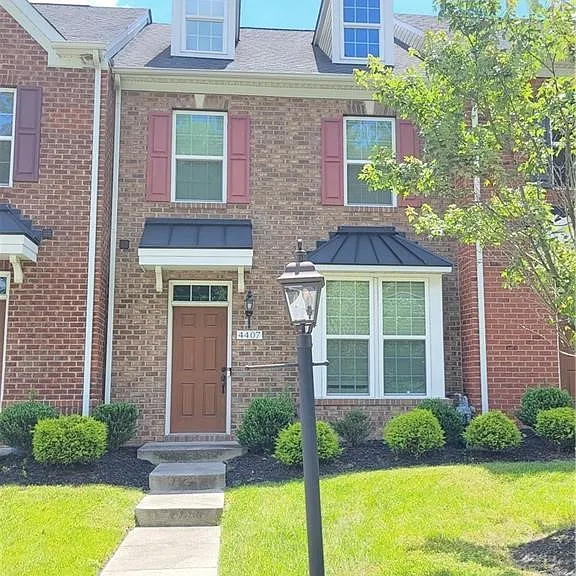 4407 Glasgow Rd — Photo 1