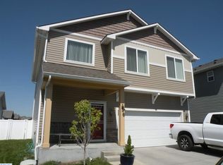 1497 Arrowleaf Ln, Pullman, WA 99163