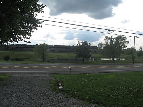 2nd image of 9645 Jacksontown Rd SE