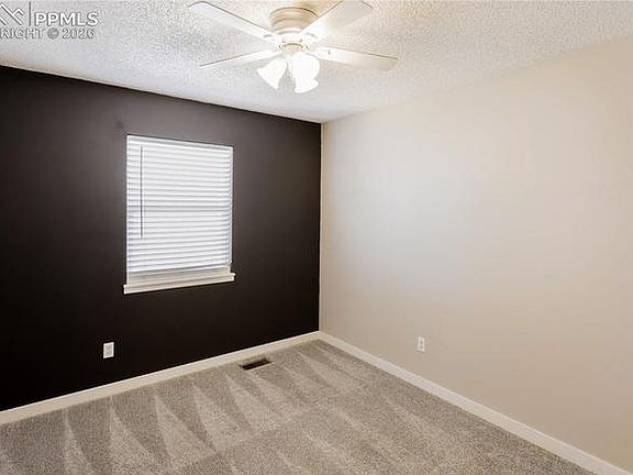 5th image of 925 Tammany Dr
