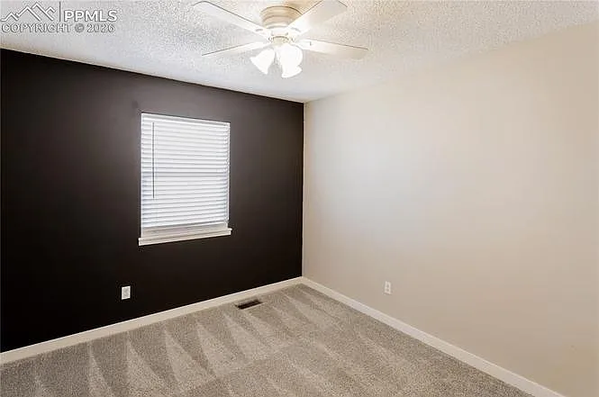 925 Tammany Dr — Photo 5