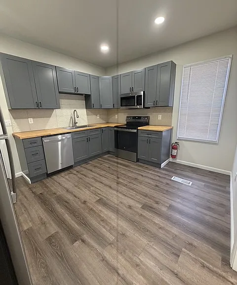 711 Park St #711 — Photo 3