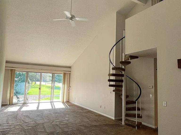 870 E Boundary St — Photo 7