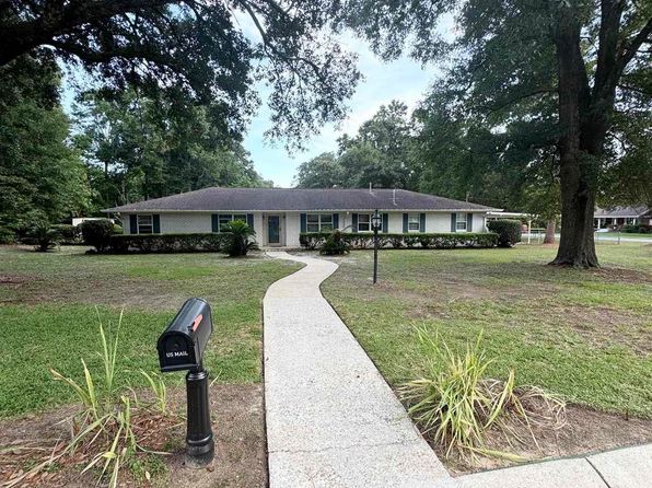 3821 Collingswood Rd