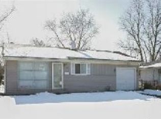 113 Green Ln, Carpentersville, IL 60110