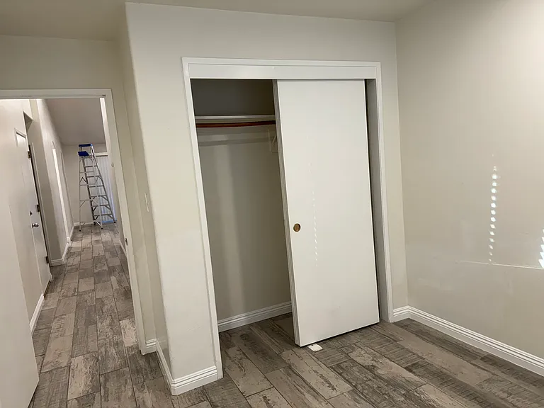4808 Independence Ct — Photo 16
