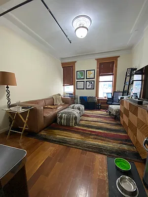 Rented by Oxford Property Group | media 17