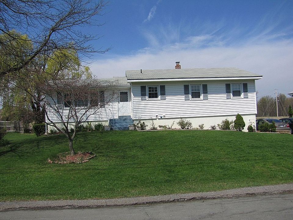 1st image of 111 Vincent Dr
