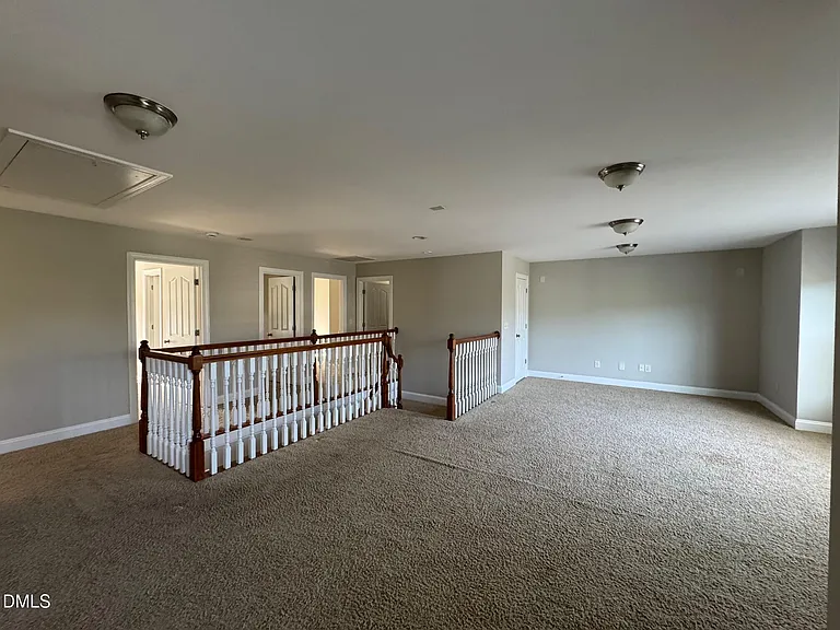 3913 Wedonia Dr — Photo 15