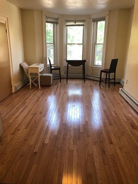 2nd image of 2999 Washington St #1U