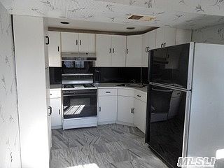 1st image of 84 Doncaster Ave