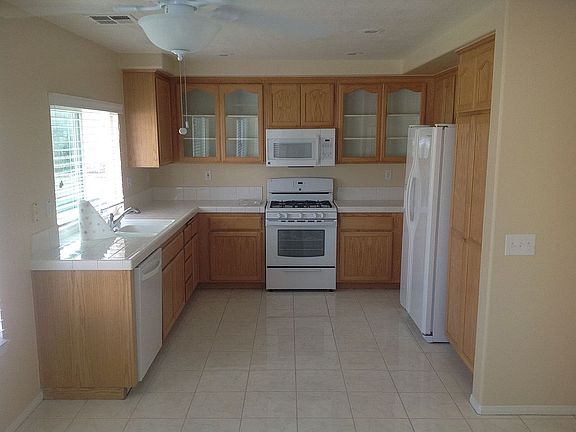 Newly Updated Kitchen