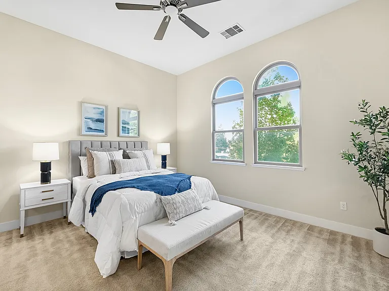 2065 San Luis Ave — Photo 20