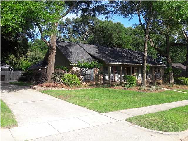 1st image of 2105 Belmont Ct