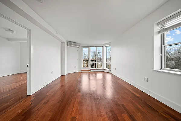 Sold by NextDoor Realty | media 24