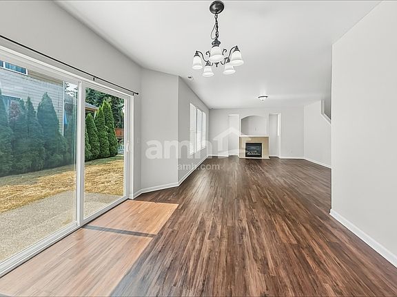 5th image of 20610 94th Ave E