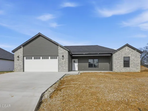 913 Samthea Dr, Oronogo, MO 64855