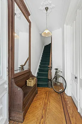 Rented by Brooklyn Bridge | media 10