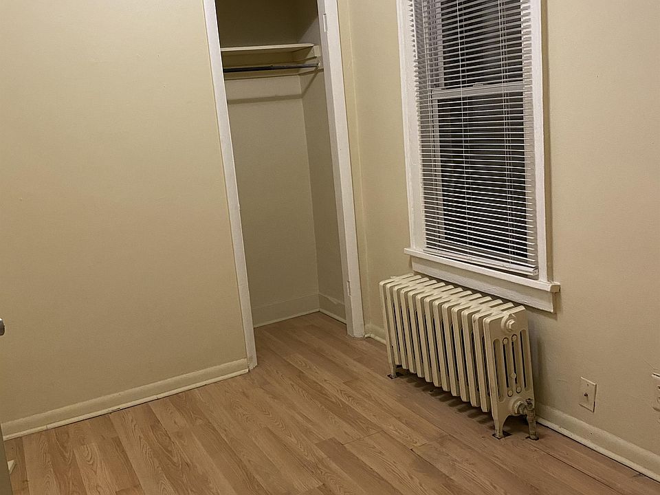 1st image of 4944 Olcott Ave APT 1