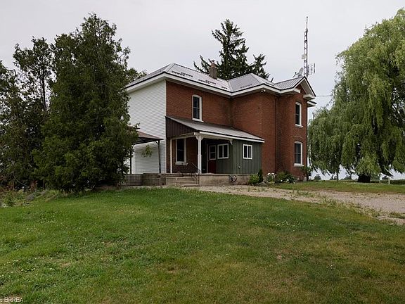 3rd image of 1746 Windham Rd #2