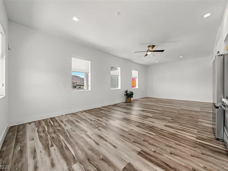 322 S Water St #202 — Photo 15