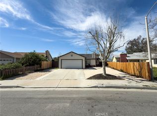 1738 The Willows Rd, San Jacinto, CA 92583