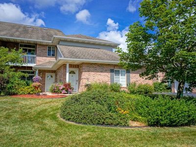 1339 Hillwood BOULEVARD #D, Pewaukee, WI, 53072