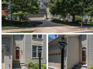 5802 Deer Pond Rd, Centreville, VA 20120