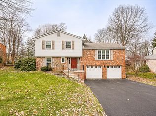 607 Buckingham Dr, Greensburg, PA 15601