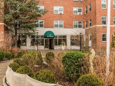 900 Palmer Road #3E, Bronxville, NY, 10708