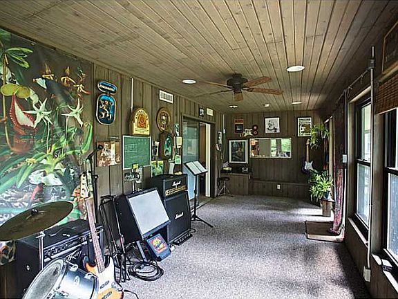 4th image of 7125 Westfall Dr