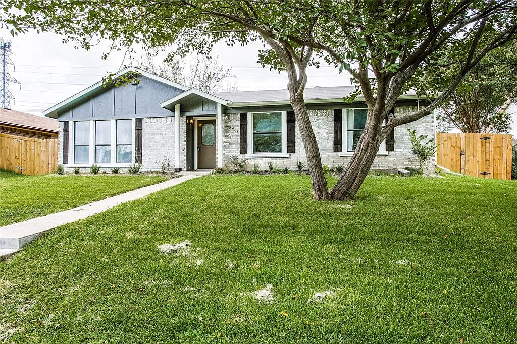 1405 Golden Grove Dr photo 1