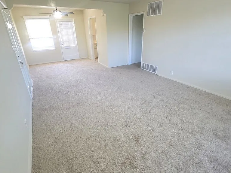 Le Park Apartments — Photo 15