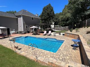 114 N Cedarbluff Ct, Greer, SC 29650