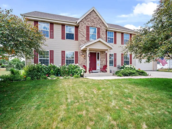 1111 Huron WAY, Hartford, WI 53027