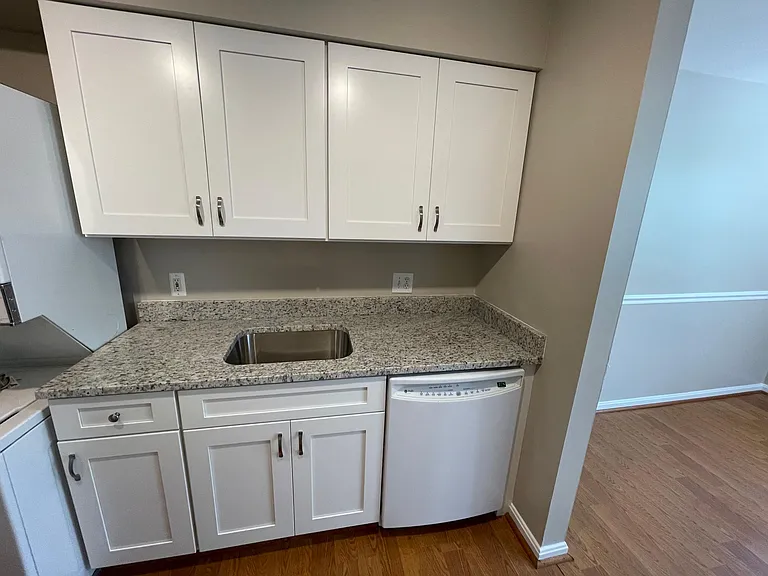 8381 Montgomery Run Rd #K — Photo 14