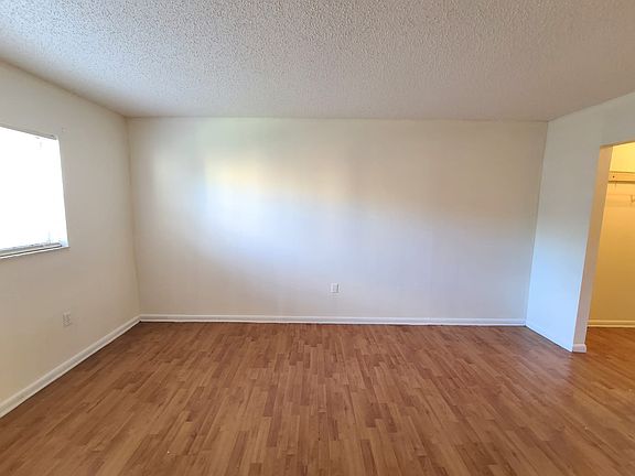 4th image of 3610 NW 21st St APT 312