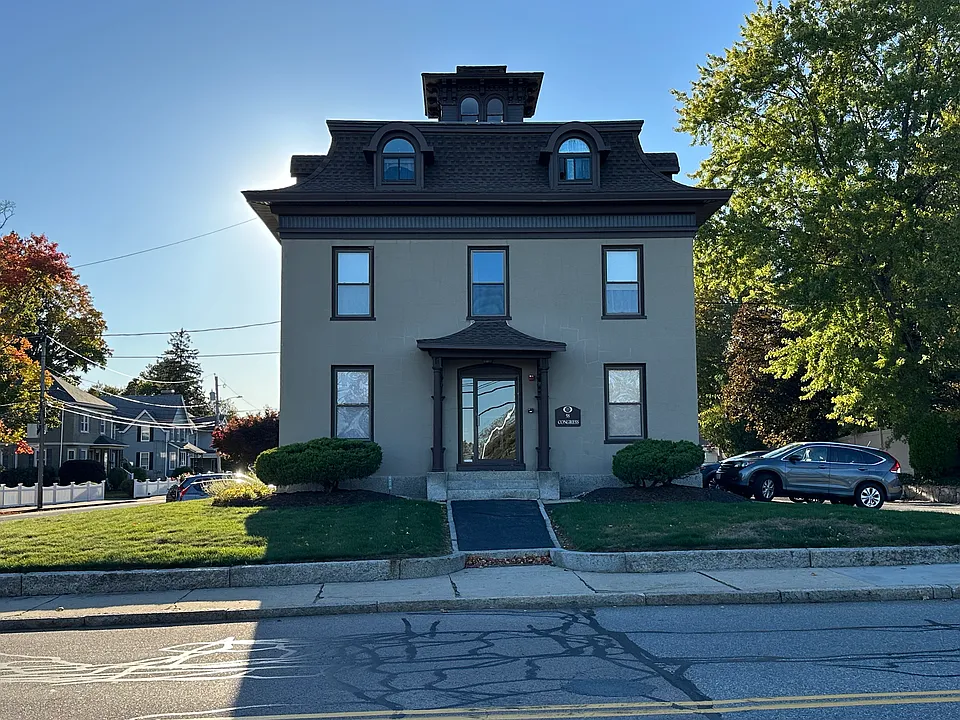 58 Congress St #8